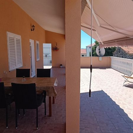 Apartmani Sprljan Vodice Extérieur photo