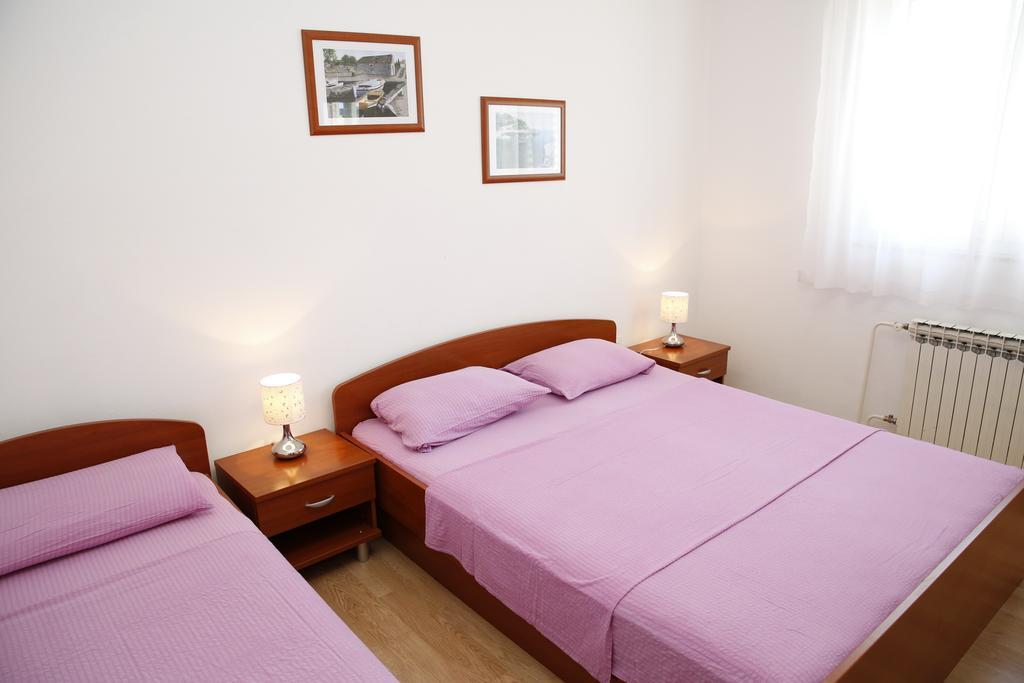 Apartmani Sprljan Vodice Extérieur photo
