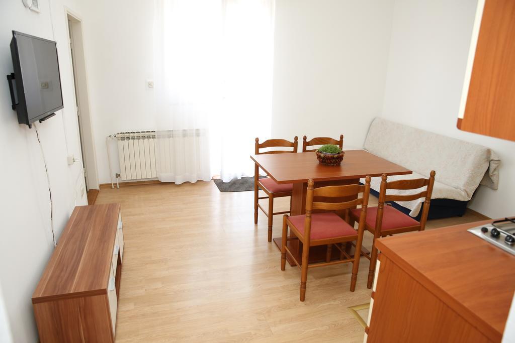 Apartmani Sprljan Vodice Extérieur photo