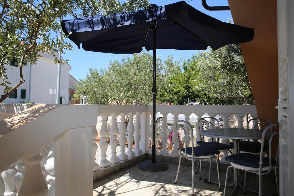 Apartmani Sprljan Vodice Extérieur photo