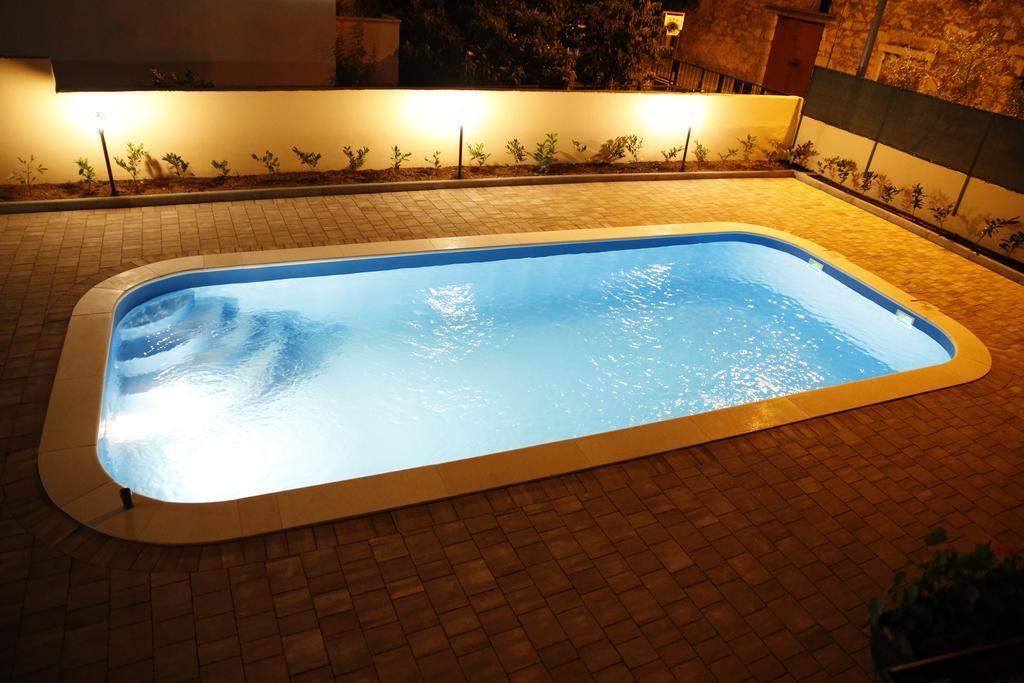 Apartmani Sprljan Vodice Extérieur photo